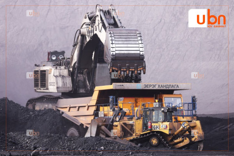 “Эрдэнэс тавантолгой“ ХК 64 мянган тонн эрчим хүчний нүүрс, 32 мянган тонн 1/3 коксжих нүүрс арилжлаа