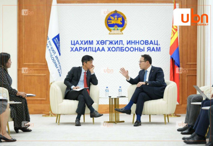 Цахим хөгжил, инновац, харилцаа холбооны сайд Э.Батшугар Дэлхийн Банкны Монгол дахь суурин төлөөлөгч Таехюн Ли-г хүлээн авч уулзлаа