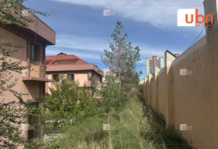 Нийтийн эзэмшлийн зам, талбайг зөвшөөрөлгүй хашаалсан зөрчлийг арилгуулж байна