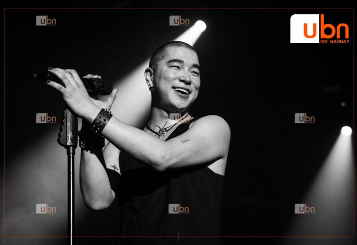 Дуучин Т.Ариунаа “Чамтай бас Чамгүй” уран бүтээлээ “Morningstar” Азаатай хамтран шинээр ДУУЛЖЭЭ