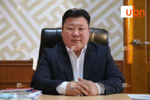 Согтуурсан үедээ олон нийтийн газар танхайрсан гэх “Тавантолгой төмөр зам” ХХК-ийн Гүйцэтгэх захирал Б.Дүгэржавт хариуцлага тооцож, үүрэгт ажлаас нь  чөлөөллөө