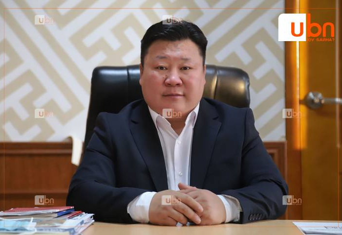 Согтуурсан үедээ олон нийтийн газар танхайрсан гэх “Тавантолгой төмөр зам” ХХК-ийн Гүйцэтгэх захирал Б.Дүгэржавт хариуцлага тооцож, үүрэгт ажлаас нь  чөлөөллөө
