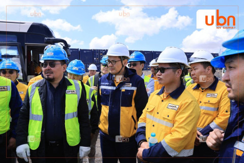 “Тавантолгойн нүүрс ачих логистикийн төвд үүссэн асуудалд БЭТ-ийн баг шуурхай арга хэмжээ авч эхэлжээ