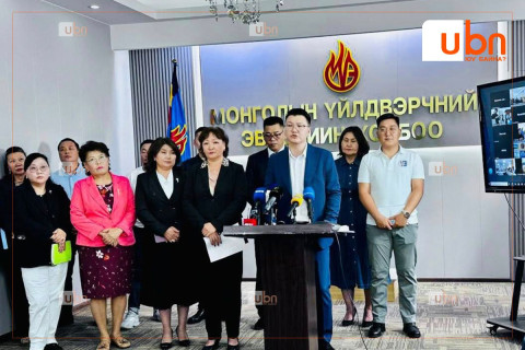 Э.Тамир:Цаг уур, орчны шинжилгээний газрын 147 ажилтныг цомхотгож буй шийдвэрээ эргэж харахгүй бол дараагийн шатны тэмцлийн арга хэмжээг авна