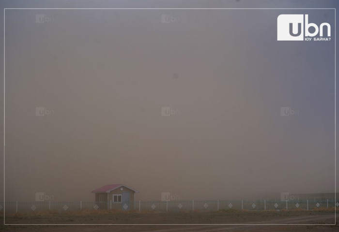 СЭРЭМЖЛҮҮЛЭГ: Говь-Алтайн нутаг, Баянхонгорын өмнөд хэсгээр салхи секундэд 18-20 метр давж ширүүснэ