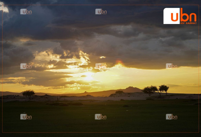 Улаанбаатарт 19 хэм дулаан, үүлшинэ