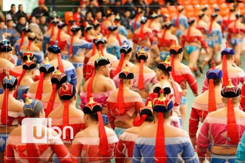 ТОДРУУЛГА: УИХ-ын дарга бөхчүүдээс допингийн шинжилгээ авахаа болино гэж ХЭЛЭЭГҮЙ