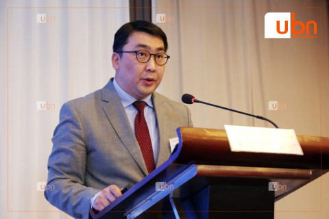 Т.Жамбалцэрэн: Гангийн нөхцлөөс шалтгаалж энэ жил баруун бүсийн дөрвөн аймаг, төвийн бүсийн аймгуудад өвөлжилт хүндрэх эрсдэлтэй байна