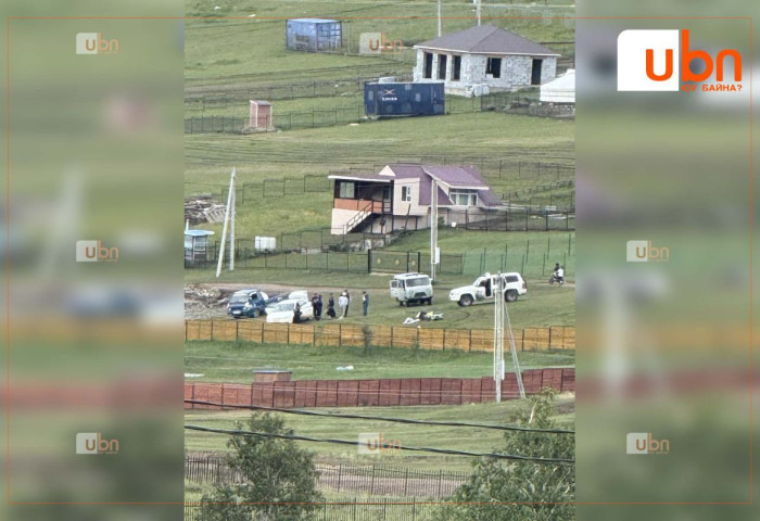 Цахим гаваа тасалж, зугтсан этгээдүүд бүлэглэн 20 гаруй айл тонож, 2 машин хулгайлжээ