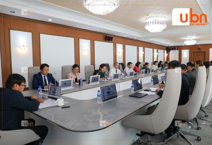 БОЛОВСРОЛЫН ЯАМ: Олон Улсын чанартай хурал, уулзалтууд зохион байгуулах хүрээнд 969.7 сая төгрөгөөр цаасгүй хурлын төхөөрөмж, интерактив самбар зэрэг 182 ширхэг тоног төхөөрөмж худалдан авсан