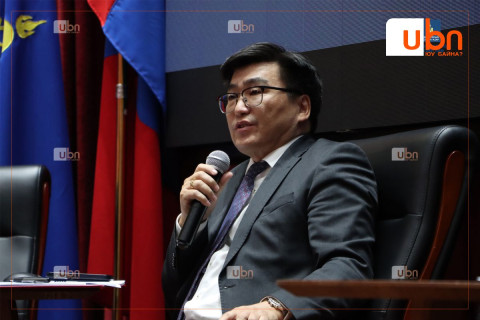 Хууль зүй, дотоод хэргийн салбарын 2026 оны төсвийн төслийг олон нийт, мэргэжилтнүүдийн дунд хэлэлцүүллээ