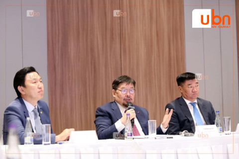 Үндэсний үйлдвэрлэгчдээ дэмжиж, татварын шинэчлэлд өгсөн тэдний саналыг дахин нягтлахыг Сангийн яаманд даалгалаа