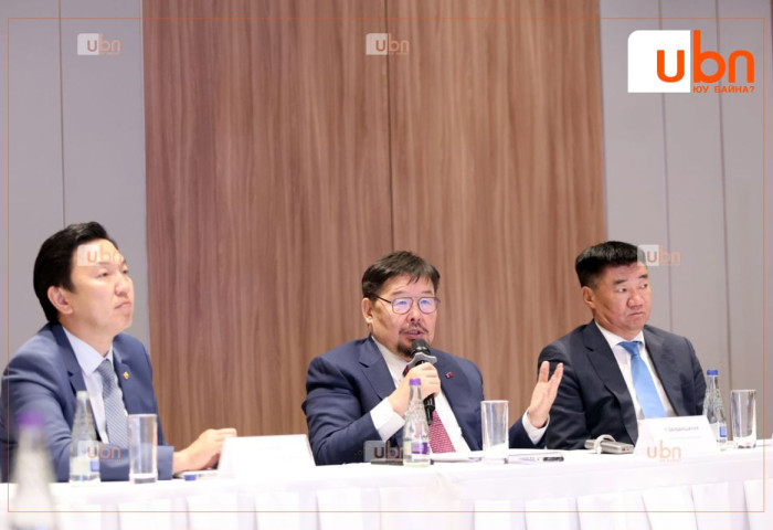 Үндэсний үйлдвэрлэгчдээ дэмжиж, татварын шинэчлэлд өгсөн тэдний саналыг дахин нягтлахыг Сангийн яаманд даалгалаа