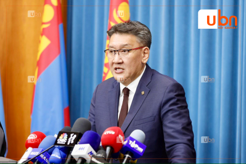 Б.Жавхлан: Өмнөговь аймаг анх удаа бие даан 500 тэрбум төгрөгийн бонд гаргах асуудлыг Засгийн газар дэмжлээ