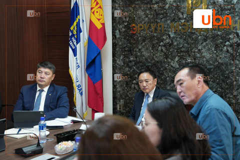 Эрт илрүүлгийн тусламж үйлчилгээний төсвөөс 8 тэрбум төгрөгийг татаж, хүүхдийн төрөлжсөн нарийн мэргэжлийн тусламж үйлчилгээнд зарцуулна