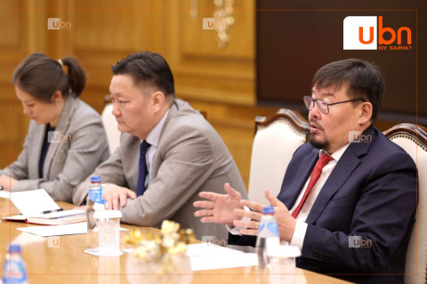 ЗАСГИЙН ГАЗАР: Орон сууцны санхүүжилтийн банк байгуулахад Азийн хөгжлийн банк дэмжлэг үзүүлж хамтран ажиллахад бэлэн гэдгээ илэрхийллээ