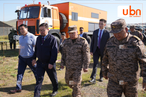 Г.Занданшатар: Эдийн засаг хүндрэлтэй байгаа ч та бүхнийхээ техник хэрэгсэл, хувцас хэрэглэлийг сайжруулахад Засгийн газраас бүх талаар анхаарах болно