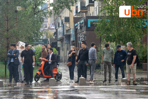 АМРАХ АГШИН: Бороотой өглөөний тэмдэглэл