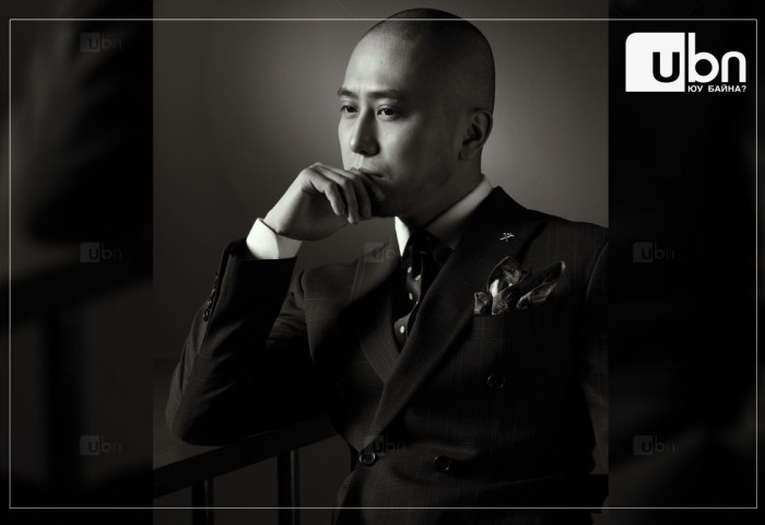 SOCIAL POP: Rokit bay “Сошиалаар хэрүүл уруул хийх хогийн юмаа. Гэхдээ “Margaashgui” бол миний оюутан байхдаа үеэлтэйгээ хийсэн кино“ гэв