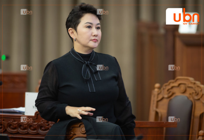 Гадаад харилцааны сайд Б.Батцэцэгийн компаниуд төрийн хэвлэх үйлдвэр болчихжээ