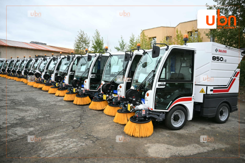 Зам, талбайн цэвэрлэгээний тусгай зориулалтын 20 машин механизмыг хүлээн авлаа