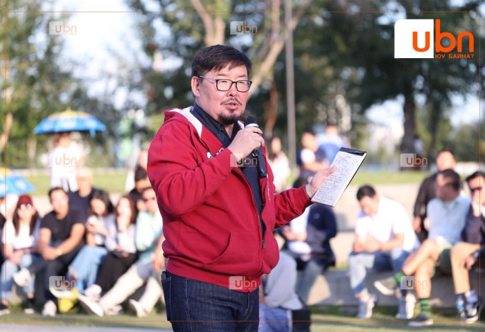 Өртэй татвар төлөгчийн данс хаадаг байдлыг хална гэж Ерөнхий сайд мэдэгдлээ