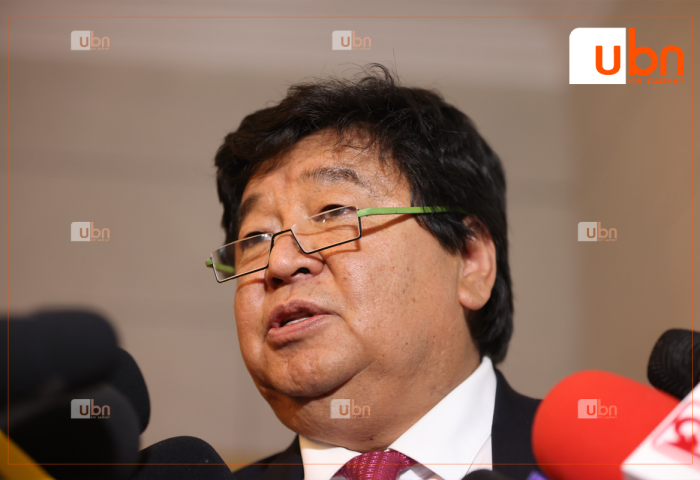 Б.Цэнгэл: ТӨК-ийн захирлууд “Миний цалинг андуурсан байна“ ч гэх шиг инээдтэй юм яримааргүй байна