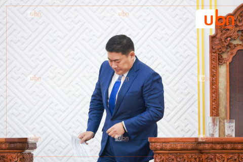 Л.Оюун-Эрдэнэ: Худал хурдан ч, үнэнд гүйцэгддэг...