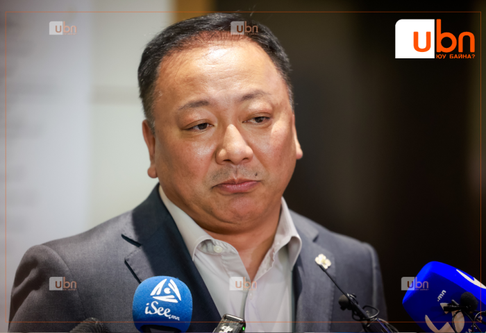 Д.Батбаяр: Ядаж АН-ыг өөрийн гэсэн орон гэртэй болгож чадах хүн намын дарга болох ёстой