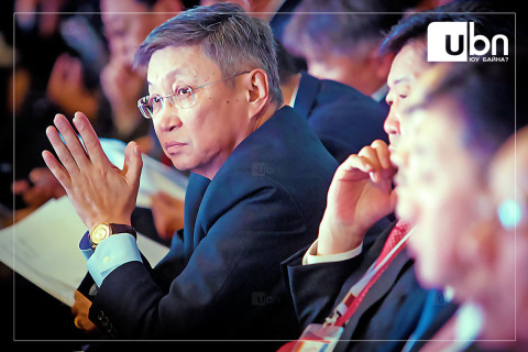 С.Баяр: Үндэсний амин шаардлагыг мэдэрдэг хүн АН-ын дарга болоосой. Монголд маань хэрэгтэй