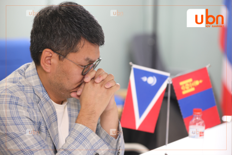 “Хаалттай байдлаасаа болж манай нам өөрийн гэсэн орон байр ч үгүй байна“