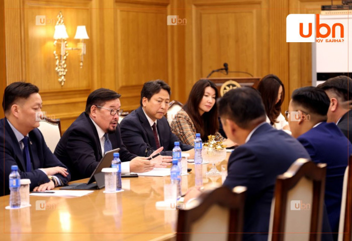 Нэг ангид 70 хүүхэд хуваарилагдсантай холбоотой асуудалд яаралтай зохицуулалт хийхийг Ерөнхий сайд үүрэг болголоо