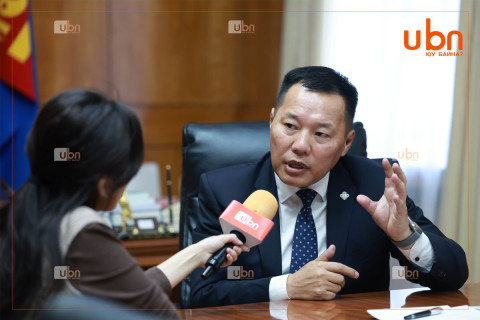 О.ЦОГТГЭРЭЛ: АН автомашинаар бол бид эрээвэр, хураавар олон зүйлийг угсарчихсан “давхиж“ байна