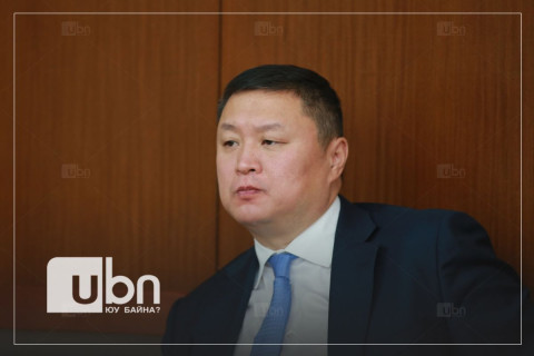 “Сонгуулийн тухай хуулиа ярьсныхаа дараа МАН гэх коммунист намтай засагт хамтрах эсэхийг ярих ёстой“