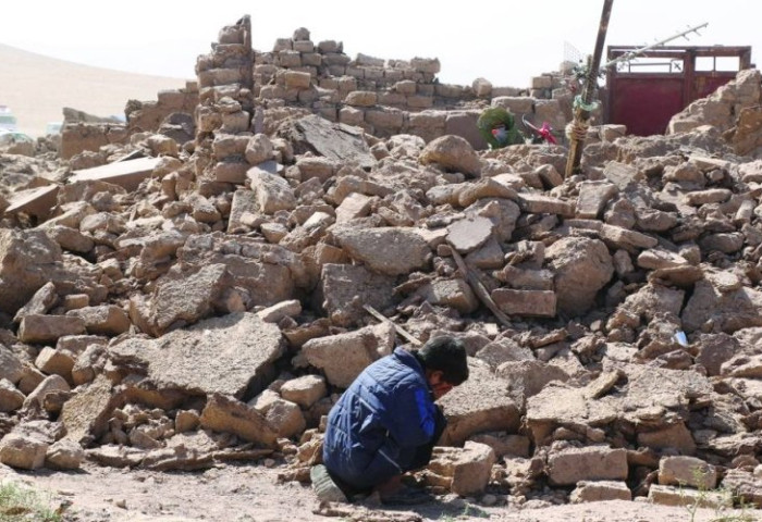 Афганистанд болсон газар хөдлөлтийн улмаас 250 хүн амь насаа алджээ