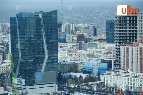 “Эко тауэр“-ын 26 давхрын рестораны террасаас хүн унаж нас баржээ