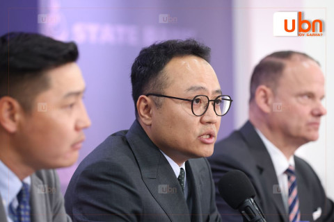 Л.Амар: Цалин, тэтгэврийн чанаргүй зээл хоёр дахин нэмэгдэж, өрхийн орлогод анхаарах цаг нь болж байна