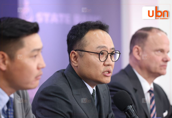 Л.Амар: Цалин, тэтгэврийн чанаргүй зээл хоёр дахин нэмэгдэж, өрхийн орлогод анхаарах цаг нь болж байна