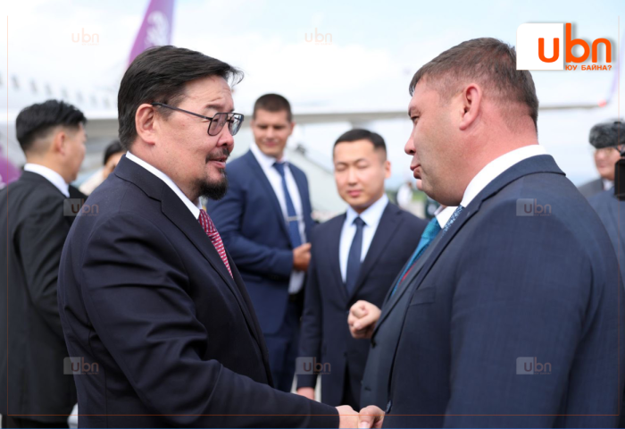 Ерөнхий сайд Г.Занданшатар Дорнын эдийн засгийн 10-р чуулга уулзалтад оролцохоор ОХУ-ын Владивосток хотод газардлаа