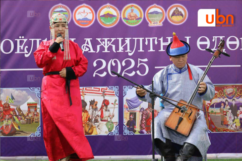 ӨМНӨГОВЬ: Соёл, урлагийн ажилтны өдрийг Номгон суманд тэмдэглэн өнгөрүүллээ