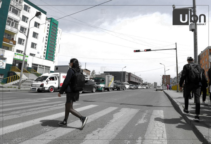 Хичээл эхэлснээс хойш 7-16 насны 10 хүүхэд автомашинд мөргүүлж гэмтсэний 8 нь гарцаар гарч байхдаа мөргүүлжээ