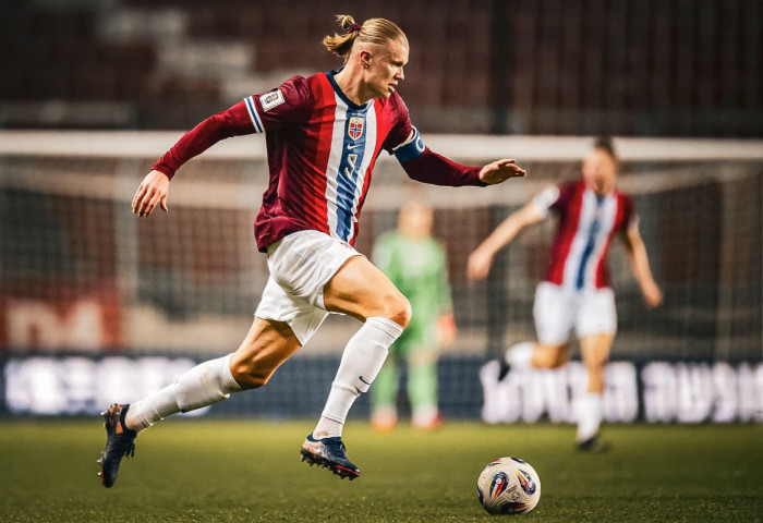 Хааланд таван гоолоор Норвегийн түүхийг бүтээлээ