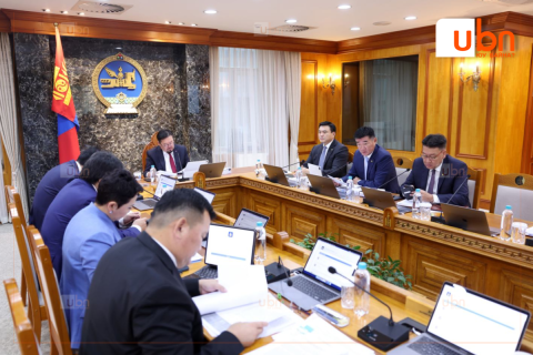 Төмөртэйн овооны цайрын ордын тусгай зөвшөөрлийг албан тушаалтнууд хувийн компанидаа шилжүүлэн авсны улмаас төрд учруулсан хохирлыг нэхэмжлэхээр болов