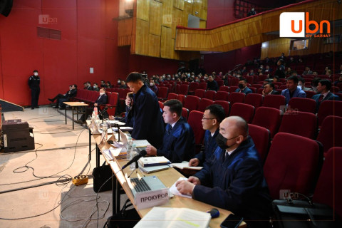 ШУУД: Хөгжлийн банкны гэх 41 хүнд холбогдох хэргийн шүүх хурал болж байна