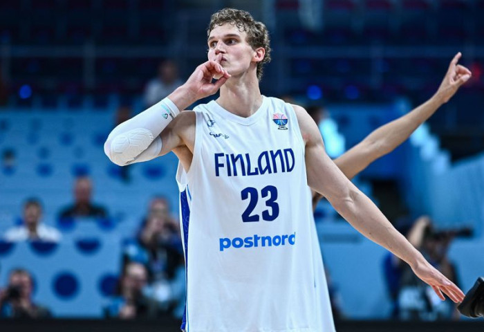 FIBA: Европын аварга  шалгаруулах тэмцээнд Финланд түүх бүтээж хагас шигшээд шалгарлаа