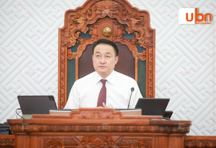 ШУУД: УИХ-ын дарга Д.Амарбаясгалан улс төрд өрнөж буй асуудалтай холбогдуулж мэдэгдэл хийж байна