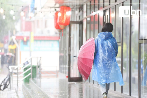 ӨГЛӨӨНИЙ МЭНД: Улаанбаатарт 9 хэм дулаан, бороотой