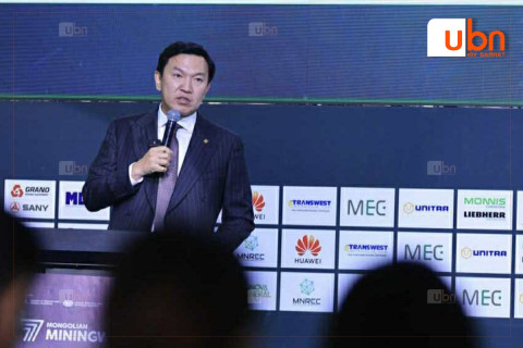 “Эрдэс баялгийн салбарын хөрөнгө оруулалт, олон улсын чиг хандлага” сэдэвт хэлэлцүүлэг боллоо