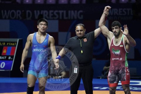 Чөлөөт бөхийн ДАШТ: Н.Батбилгүүн, дэлхийн хошой аварга Камран Гасемпоурт ялагдлаа