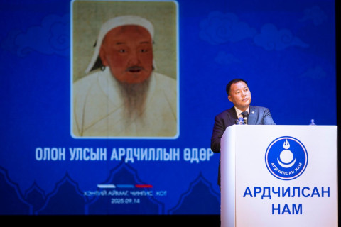 О.Цогтгэрэл: Халамжаар угждаг төрийг биш, хөдөлмөрлөсөн иргэдээ дэмждэг төрийг бий болгоно